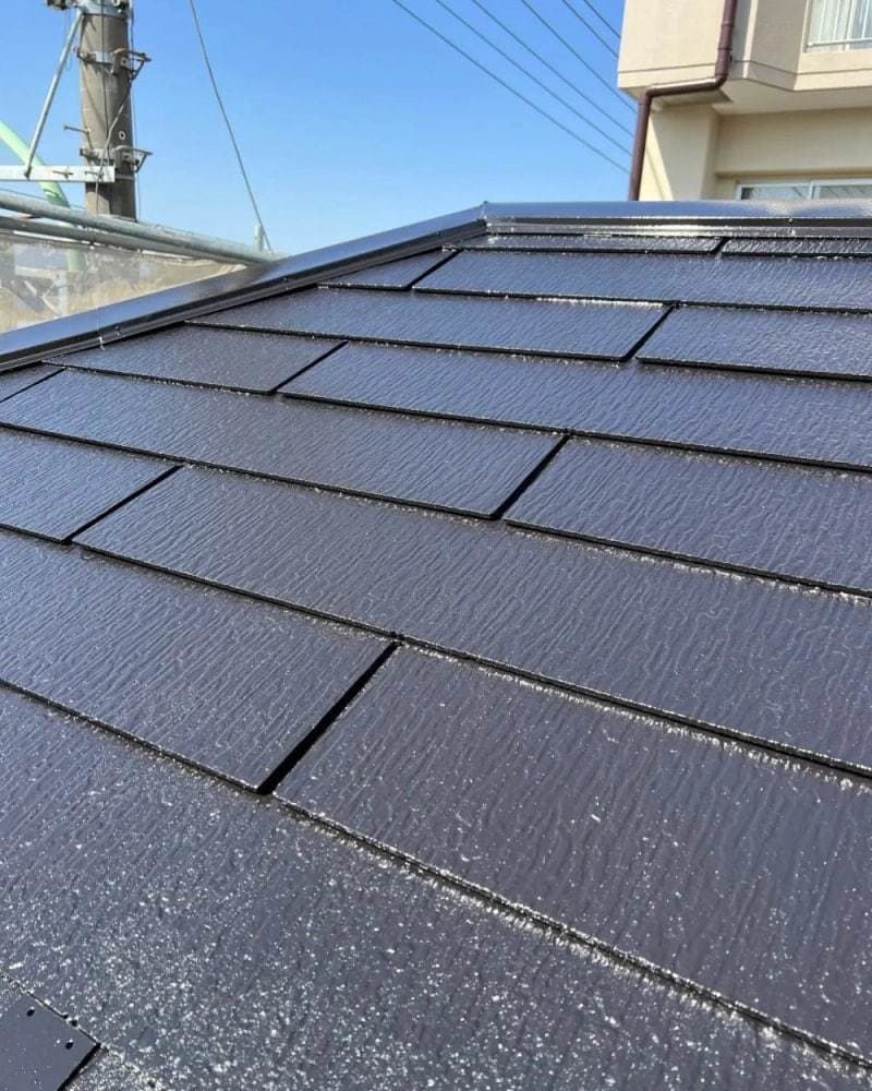 小平市ペイントプラスの施工事例:塗装後の屋根