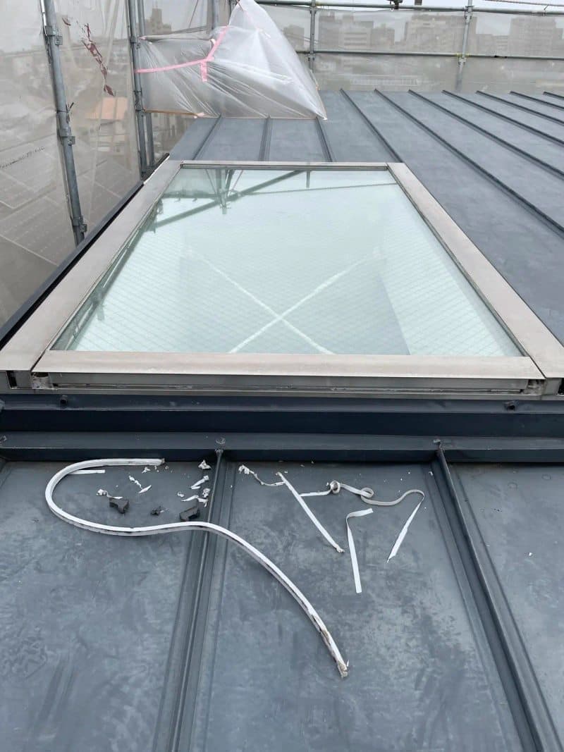 屋根外壁塗装 コーキング充填