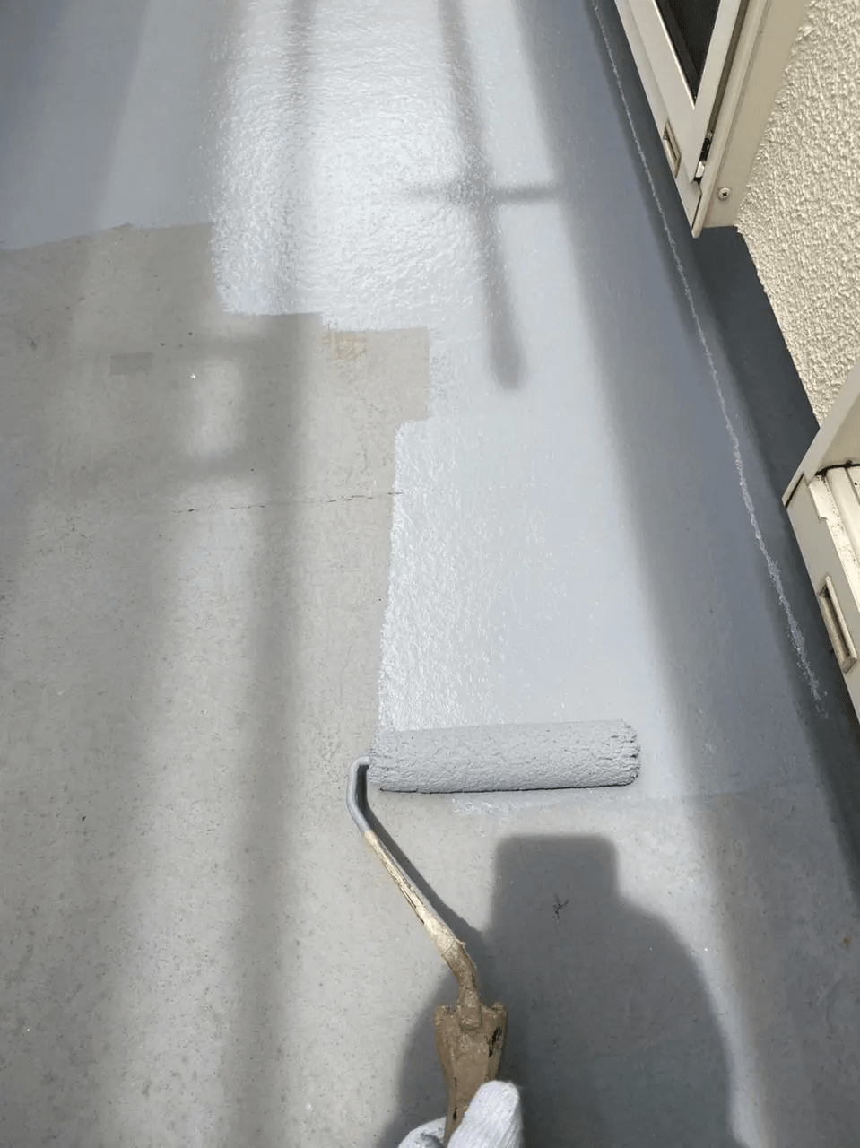 小平市ペイントプラス施工事例:小平市A様 防水加工中のベランダ