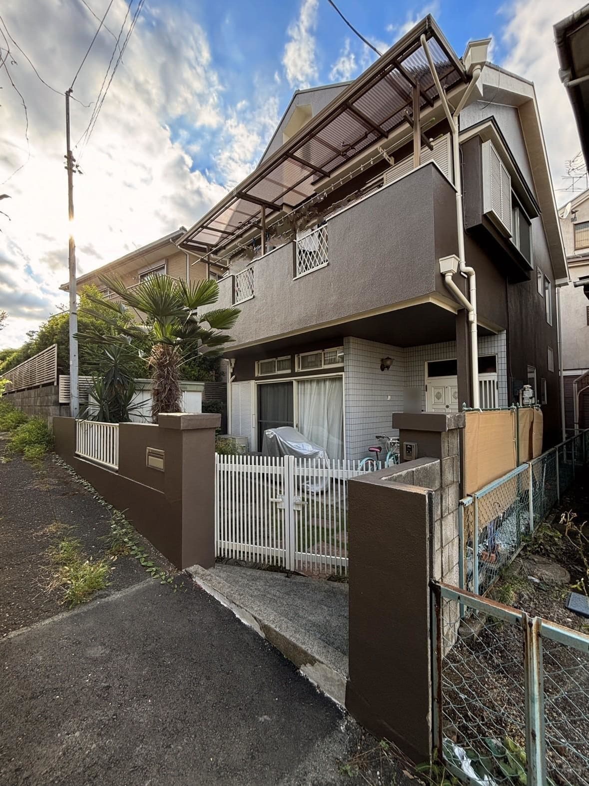 屋根塗装・外壁塗装後の外観