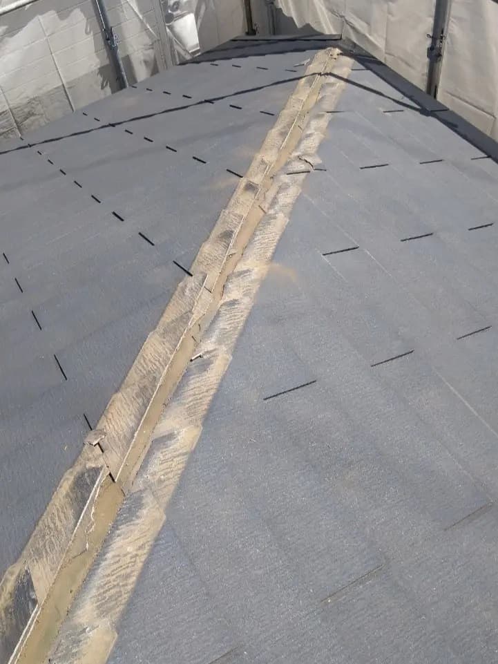 屋根工事 カバー工法中の屋根