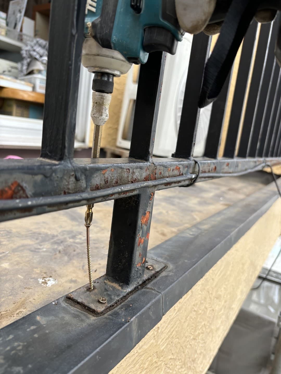 外壁塗装 塗装中の外壁